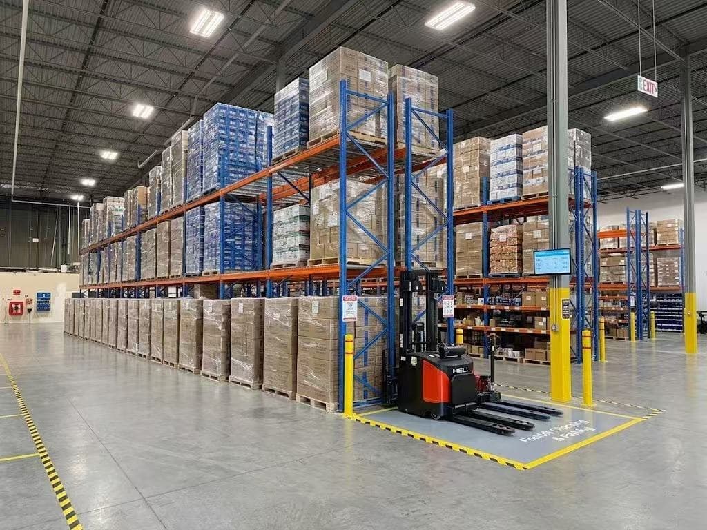 Sealper warehouse stocked with 5 gallon bottles and HOD packaging products